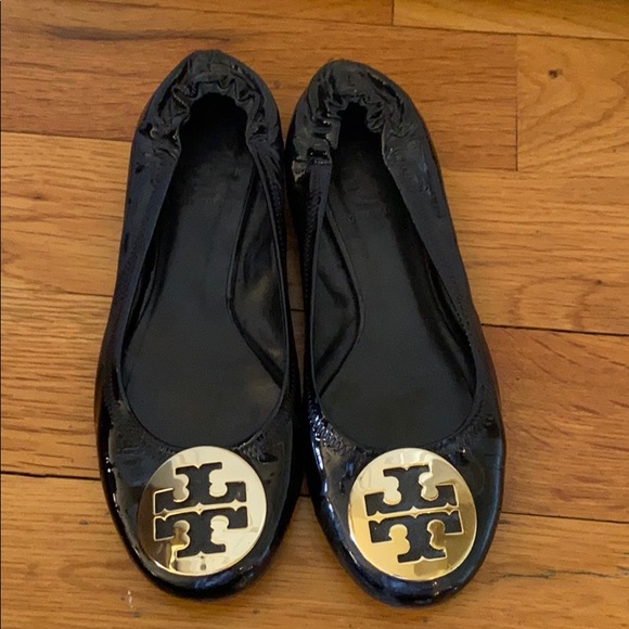 Tory Burch Shoes - Tory Burch patent Reva flat